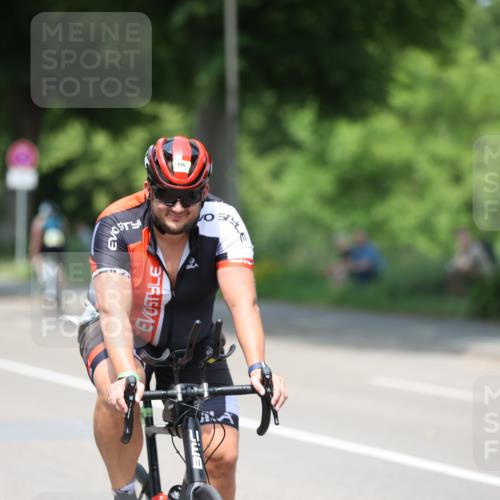 15.06.2025 - 7 Türme Triathlon Yannick Fuchs http://msf.ph/oto/7988141 15.06.2025 12:59:38 Radfahren 558, 663, 727, 792, 859 meine-sportfotos.de
