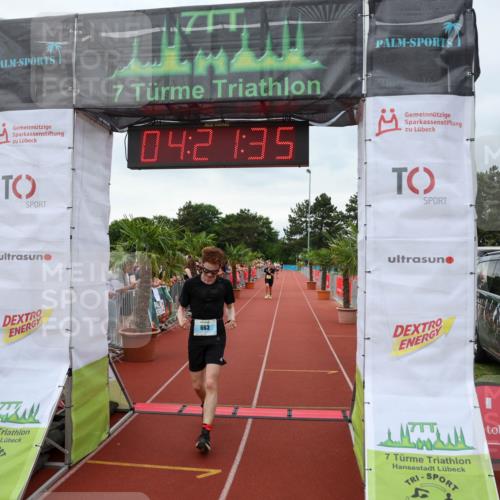 15.06.2025 - 7 Türme Triathlon Michael Strokosch http://msf.ph/oto/7988166 15.06.2025 14:21:35 Ziel 663, 1126 meine-sportfotos.de