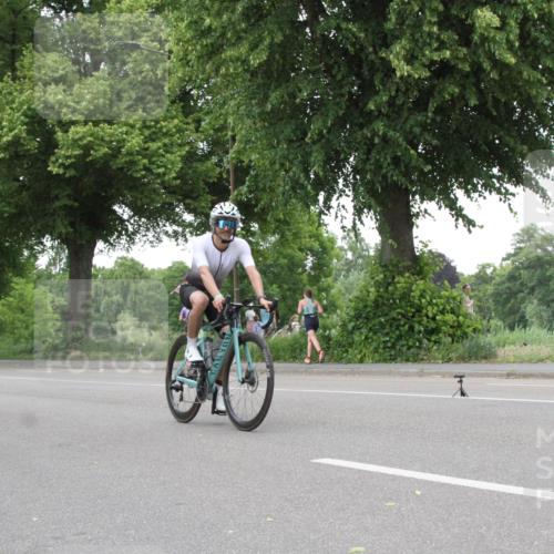 15.06.2025 - 7 Türme Triathlon Yannick Fuchs http://msf.ph/oto/7988172 15.06.2025 14:21:11 Radfahren  meine-sportfotos.de