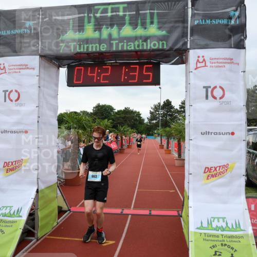 15.06.2025 - 7 Türme Triathlon Michael Strokosch http://msf.ph/oto/7988173 15.06.2025 14:21:35 Ziel 663, 1126 meine-sportfotos.de