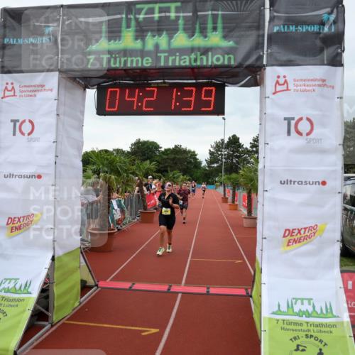 15.06.2025 - 7 Türme Triathlon Michael Strokosch http://msf.ph/oto/7988201 15.06.2025 14:21:39 Ziel 400, 663, 1126 meine-sportfotos.de