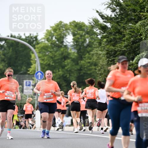 15.06.2025 - REWE Women's Run Dr. Thomas Lammeyer http://msf.ph/oto/7988216 15.06.2025 10:48:30 Laufen 5675, 5320 meine-sportfotos.de