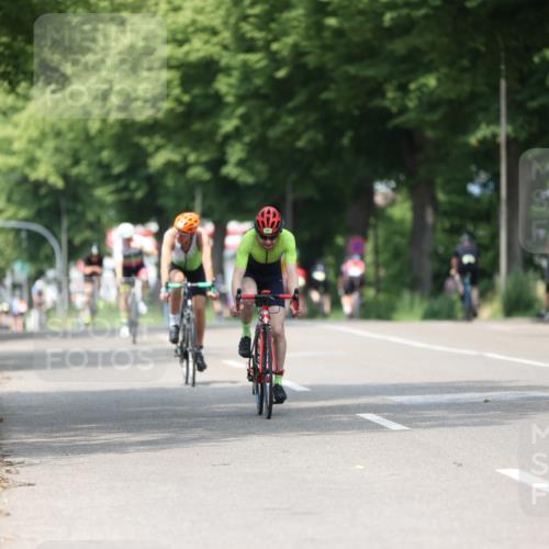 15.06.2025 - 7 Türme Triathlon Yannick Fuchs http://msf.ph/oto/7988232 15.06.2025 13:00:24 Radfahren 200, 461, 495, 531, 577, 665, 869, 945 meine-sportfotos.de