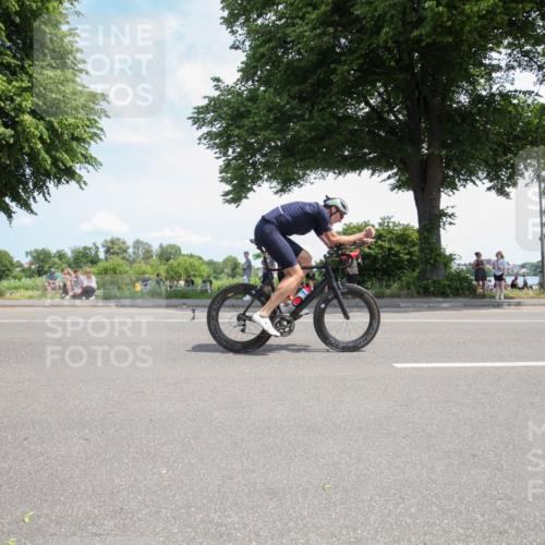 15.06.2025 - 7 Türme Triathlon Yannick Fuchs http://msf.ph/oto/7988298 15.06.2025 12:53:37 Radfahren 309, 580, 622, 634 meine-sportfotos.de