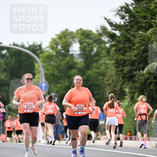15.06.2025 - REWE Women's Run Dr. Thomas Lammeyer http://msf.ph/oto/7988314 15.06.2025 10:48:31 Laufen 5675, 5320 meine-sportfotos.de