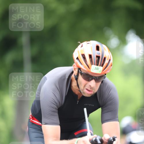 15.06.2025 - 7 Türme Triathlon Yannick Fuchs http://msf.ph/oto/7988372 15.06.2025 11:44:40 Radfahren 247, 317 meine-sportfotos.de