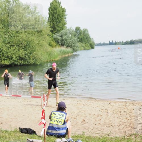21.06.2025 - 27. Vierlanden-Triathlon MichiJ http://msf.ph/oto/7988375 15.06.2026 09:51:58 Schwimmen 282, 288, 292 meine-sportfotos.de