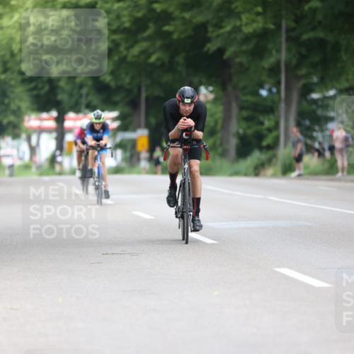 15.06.2025 - 7 Türme Triathlon Yannick Fuchs http://msf.ph/oto/7988403 15.06.2025 11:44:57 Radfahren 202, 242, 255 meine-sportfotos.de