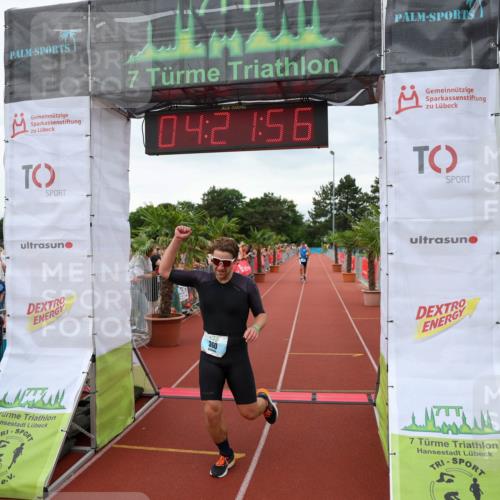 15.06.2025 - 7 Türme Triathlon Michael Strokosch http://msf.ph/oto/7988413 15.06.2025 14:21:56 Ziel 360, 396, 1148 meine-sportfotos.de