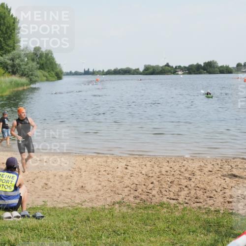 21.06.2025 - 27. Vierlanden-Triathlon MichiJ http://msf.ph/oto/7988494 15.06.2026 09:52:02 Schwimmen 282, 288, 292 meine-sportfotos.de
