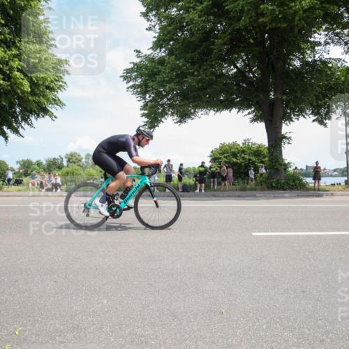 15.06.2025 - 7 Türme Triathlon Yannick Fuchs http://msf.ph/oto/7988497 15.06.2025 12:55:35 Radfahren 536, 559, 568, 612, 613, 637 meine-sportfotos.de