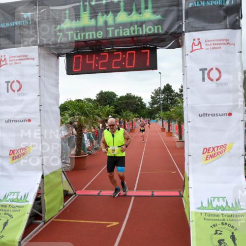 15.06.2025 - 7 Türme Triathlon Michael Strokosch http://msf.ph/oto/7988500 15.06.2025 14:22:07 Ziel 396, 705, 1013 meine-sportfotos.de