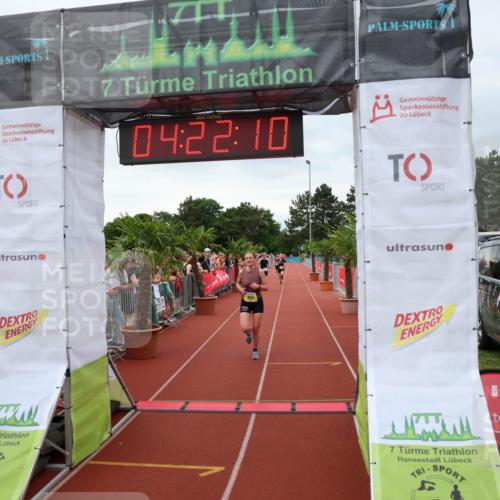15.06.2025 - 7 Türme Triathlon Michael Strokosch http://msf.ph/oto/7988524 15.06.2025 14:22:10 Ziel 705, 1013 meine-sportfotos.de