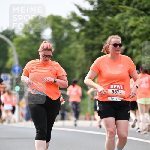 15.06.2025 - REWE Women's Run Dr. Thomas Lammeyer http://msf.ph/oto/7988534 15.06.2025 10:48:37 Laufen 5675 meine-sportfotos.de