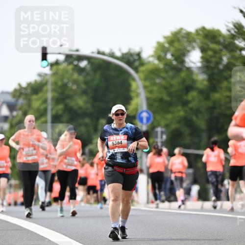 15.06.2025 - REWE Women's Run Dr. Thomas Lammeyer http://msf.ph/oto/7988565 15.06.2025 10:48:38 Laufen 5384 meine-sportfotos.de