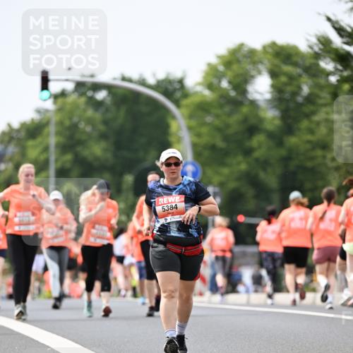 15.06.2025 - REWE Women's Run Dr. Thomas Lammeyer http://msf.ph/oto/7988612 15.06.2025 10:48:39 Laufen 5384 meine-sportfotos.de
