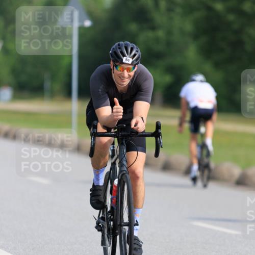 15.06.2025 - 27. Vierlanden-Triathlon H.Heesch http://msf.ph/oto/7988618 15.06.2025 09:26:29 Radfahren 5, 81, 84, 187 meine-sportfotos.de