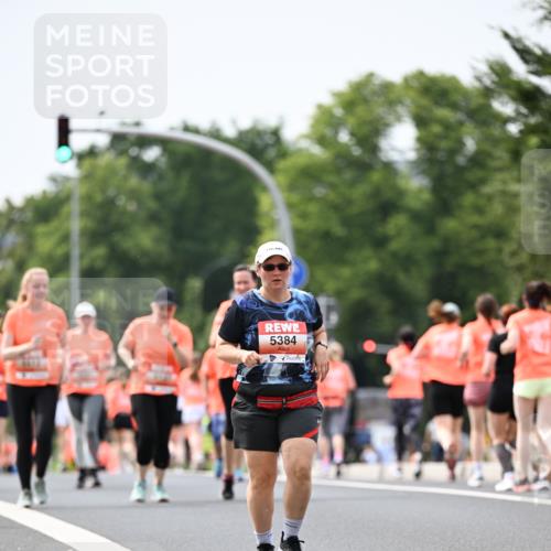 15.06.2025 - REWE Women's Run Dr. Thomas Lammeyer http://msf.ph/oto/7988633 15.06.2025 10:48:39 Laufen 5384 meine-sportfotos.de