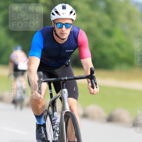 15.06.2025 - 27. Vierlanden-Triathlon H.Heesch http://msf.ph/oto/7988646 15.06.2025 09:26:33 Radfahren 47, 81, 84, 161 meine-sportfotos.de