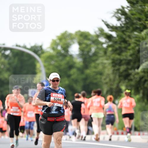 15.06.2025 - REWE Women's Run Dr. Thomas Lammeyer http://msf.ph/oto/7988686 15.06.2025 10:48:40 Laufen 5384 meine-sportfotos.de