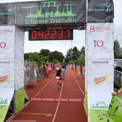 15.06.2025 - 7 Türme Triathlon Michael Strokosch http://msf.ph/oto/7988692 15.06.2025 14:22:36 Ziel 1000, 1042 meine-sportfotos.de