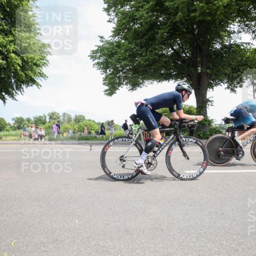 15.06.2025 - 7 Türme Triathlon Yannick Fuchs http://msf.ph/oto/7988698 15.06.2025 12:57:20 Radfahren 257, 595, 1016, 1156, 1181 meine-sportfotos.de