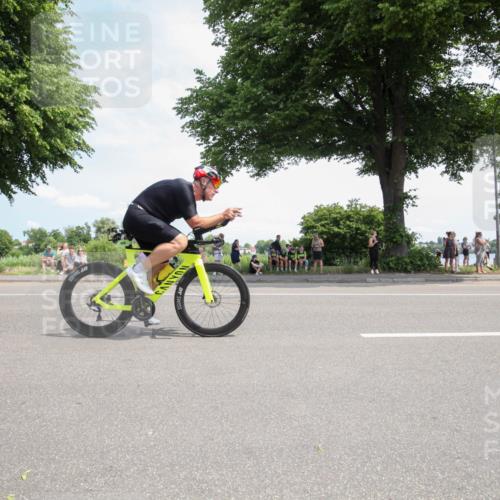 15.06.2025 - 7 Türme Triathlon Yannick Fuchs http://msf.ph/oto/7988707 15.06.2025 12:57:21 Radfahren 257, 503, 595, 789, 1016, 1073, 1156, 1181 meine-sportfotos.de