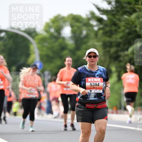 15.06.2025 - REWE Women's Run Dr. Thomas Lammeyer http://msf.ph/oto/7988711 15.06.2025 10:48:42 Laufen 5384 meine-sportfotos.de