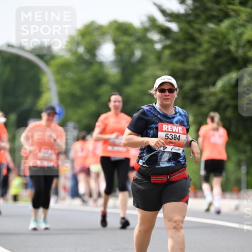 15.06.2025 - REWE Women's Run Dr. Thomas Lammeyer http://msf.ph/oto/7988717 15.06.2025 10:48:43 Laufen 5384 meine-sportfotos.de