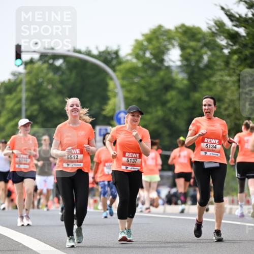 15.06.2025 - REWE Women's Run Dr. Thomas Lammeyer http://msf.ph/oto/7988750 15.06.2025 10:48:43 Laufen 5119, 5512, 5137, 5134 meine-sportfotos.de
