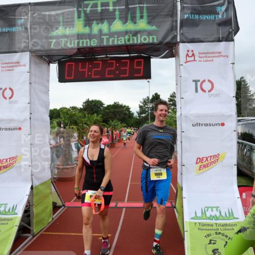 15.06.2025 - 7 Türme Triathlon Michael Strokosch http://msf.ph/oto/7988770 15.06.2025 14:22:39 Ziel 724, 1000, 1042 meine-sportfotos.de