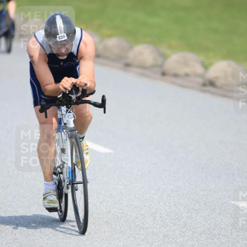 21.06.2025 - 27. Vierlanden-Triathlon H.Heesch http://msf.ph/oto/7988772 15.06.2025 11:44:01 Radfahren 163, 683, 691, 793, 820 meine-sportfotos.de