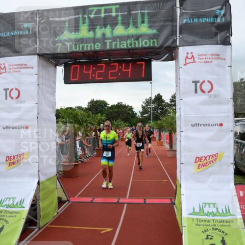 15.06.2025 - 7 Türme Triathlon Michael Strokosch http://msf.ph/oto/7988835 15.06.2025 14:22:47 Ziel 423, 497, 724, 754, 761 meine-sportfotos.de