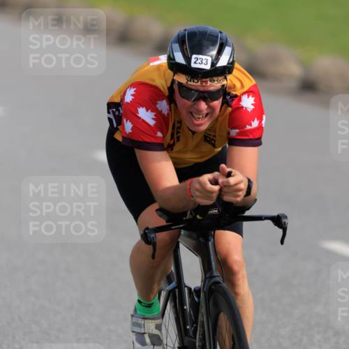 15.06.2025 - 27. Vierlanden-Triathlon H.Heesch http://msf.ph/oto/7988868 15.06.2025 09:28:54 Radfahren 172, 183, 233 meine-sportfotos.de