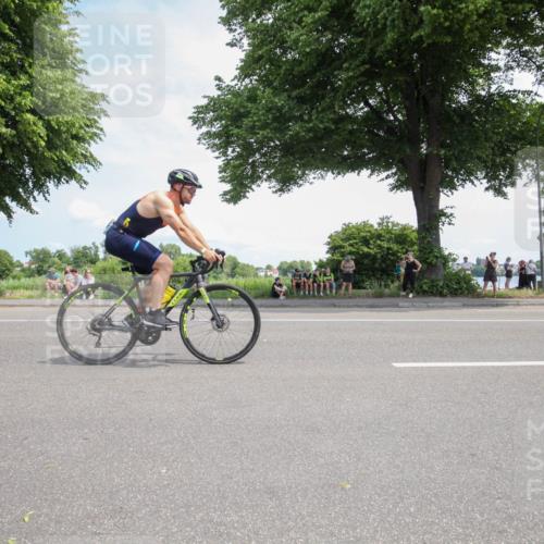 15.06.2025 - 7 Türme Triathlon Yannick Fuchs http://msf.ph/oto/7988872 15.06.2025 12:58:43 Radfahren 402, 460, 506, 527, 531, 665, 680, 681, 707, 719, 740, 950, 1182 meine-sportfotos.de