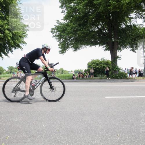 15.06.2025 - 7 Türme Triathlon Yannick Fuchs http://msf.ph/oto/7988946 15.06.2025 12:59:00 Radfahren 327, 361, 579, 647, 919, 1006, 1071 meine-sportfotos.de