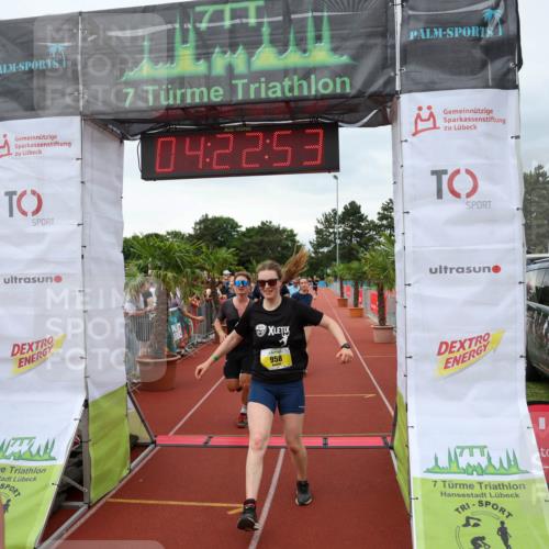 15.06.2025 - 7 Türme Triathlon Michael Strokosch http://msf.ph/oto/7988981 15.06.2025 14:22:53 Ziel 373, 423, 437, 497, 754, 761, 893, 946, 958 meine-sportfotos.de