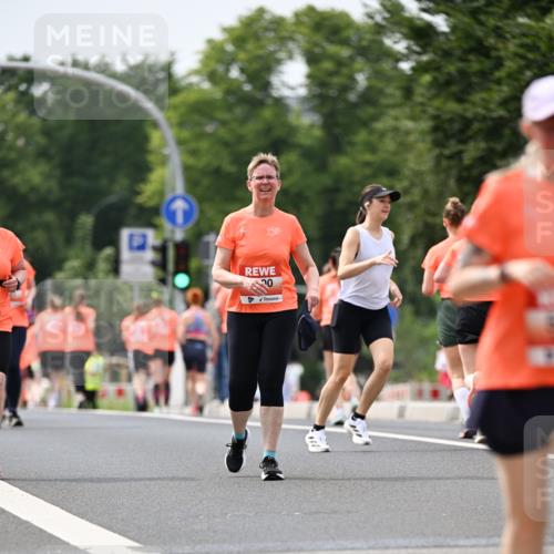 15.06.2025 - REWE Women's Run Dr. Thomas Lammeyer http://msf.ph/oto/7989028 15.06.2025 10:48:53 Laufen 0 meine-sportfotos.de