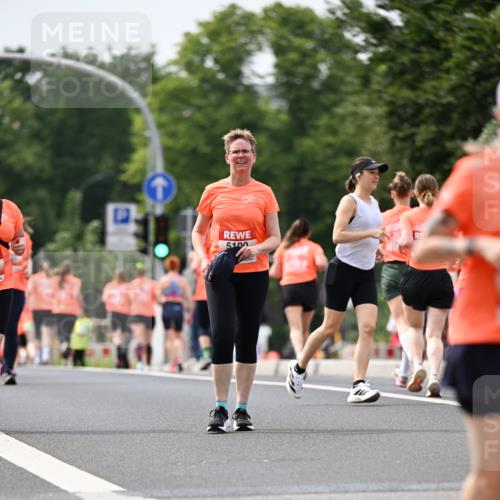 15.06.2025 - REWE Women's Run Dr. Thomas Lammeyer http://msf.ph/oto/7989036 15.06.2025 10:48:53 Laufen 5100 meine-sportfotos.de