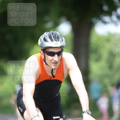 15.06.2025 - 7 Türme Triathlon Yannick Fuchs http://msf.ph/oto/7989048 15.06.2025 13:00:48 Radfahren 327, 361, 376, 398, 467, 641, 927, 1070, 1169 meine-sportfotos.de