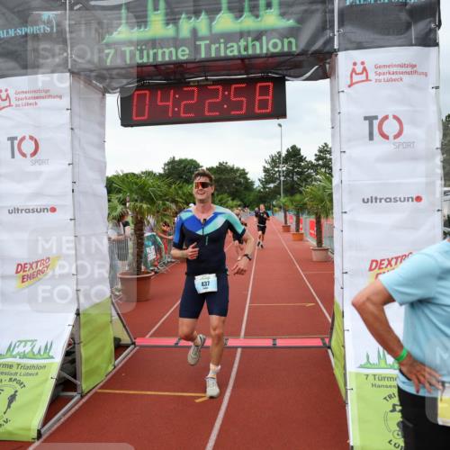15.06.2025 - 7 Türme Triathlon Michael Strokosch http://msf.ph/oto/7989070 15.06.2025 14:22:58 Ziel 373, 437, 510, 820, 893, 946, 958 meine-sportfotos.de