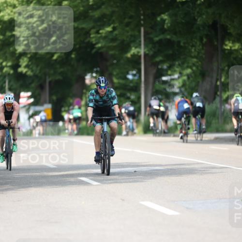 15.06.2025 - 7 Türme Triathlon Yannick Fuchs http://msf.ph/oto/7989148 15.06.2025 13:00:53 Radfahren 298, 361, 376, 398, 467, 467, 515, 524, 545, 774, 804, 846, 872, 1028, 1070, 1091 meine-sportfotos.de