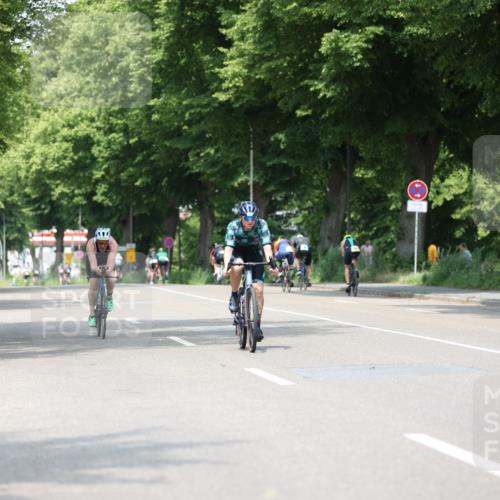 15.06.2025 - 7 Türme Triathlon Yannick Fuchs http://msf.ph/oto/7989170 15.06.2025 13:00:53 Radfahren 298, 361, 376, 398, 467, 467, 515, 524, 545, 774, 804, 846, 872, 1028, 1070, 1091 meine-sportfotos.de