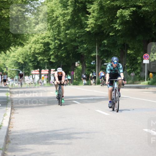 15.06.2025 - 7 Türme Triathlon Yannick Fuchs http://msf.ph/oto/7989178 15.06.2025 13:00:53 Radfahren 298, 361, 376, 398, 467, 467, 515, 524, 545, 774, 804, 846, 872, 1028, 1070, 1091 meine-sportfotos.de