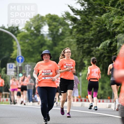 15.06.2025 - REWE Women's Run Dr. Thomas Lammeyer http://msf.ph/oto/7989204 15.06.2025 10:49:01 Laufen 5481, 511 meine-sportfotos.de