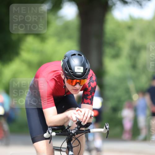 15.06.2025 - 7 Türme Triathlon Yannick Fuchs http://msf.ph/oto/7989285 15.06.2025 13:01:04 Radfahren 586, 642, 667, 797, 1132 meine-sportfotos.de