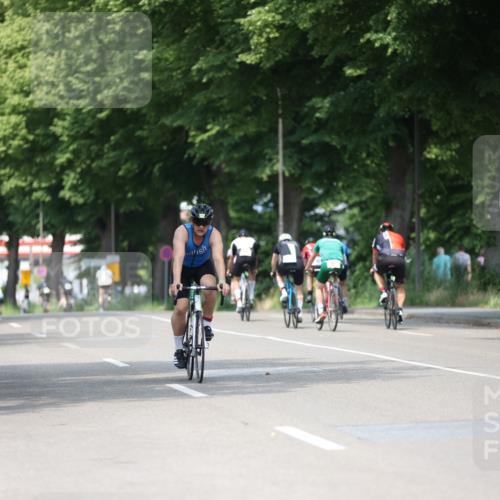 15.06.2025 - 7 Türme Triathlon Yannick Fuchs http://msf.ph/oto/7989368 15.06.2025 13:01:34 Radfahren 264, 393, 573, 621, 793, 877, 901, 915, 971, 988, 1136, 1142, 1144, 1193 meine-sportfotos.de