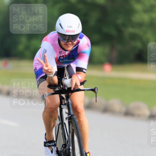 15.06.2025 - 27. Vierlanden-Triathlon H.Heesch http://msf.ph/oto/7989392 15.06.2025 09:37:25 Radfahren 16, 25, 46, 70, 186, 196, 207 meine-sportfotos.de