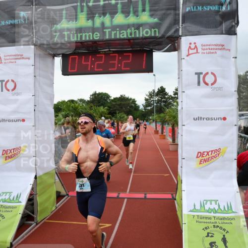 15.06.2025 - 7 Türme Triathlon Michael Strokosch http://msf.ph/oto/7989406 15.06.2025 14:23:20 Ziel 531, 558, 839, 962, 1039, 1058 meine-sportfotos.de