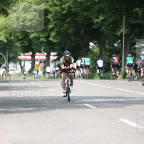 15.06.2025 - 7 Türme Triathlon Yannick Fuchs http://msf.ph/oto/7989428 15.06.2025 13:01:38 Radfahren 264, 393, 621, 877, 901, 971, 1142, 1144, 1193 meine-sportfotos.de